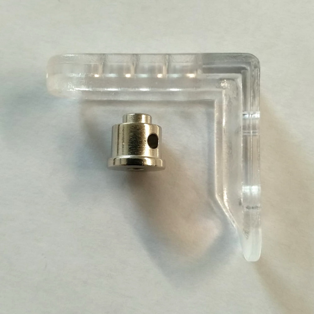 Artikelbild 1 des Artikels “Spannwinkel Plexi Nr. 1 für Jalousien 16 & 25 mm – mit Seilklemmschraube “