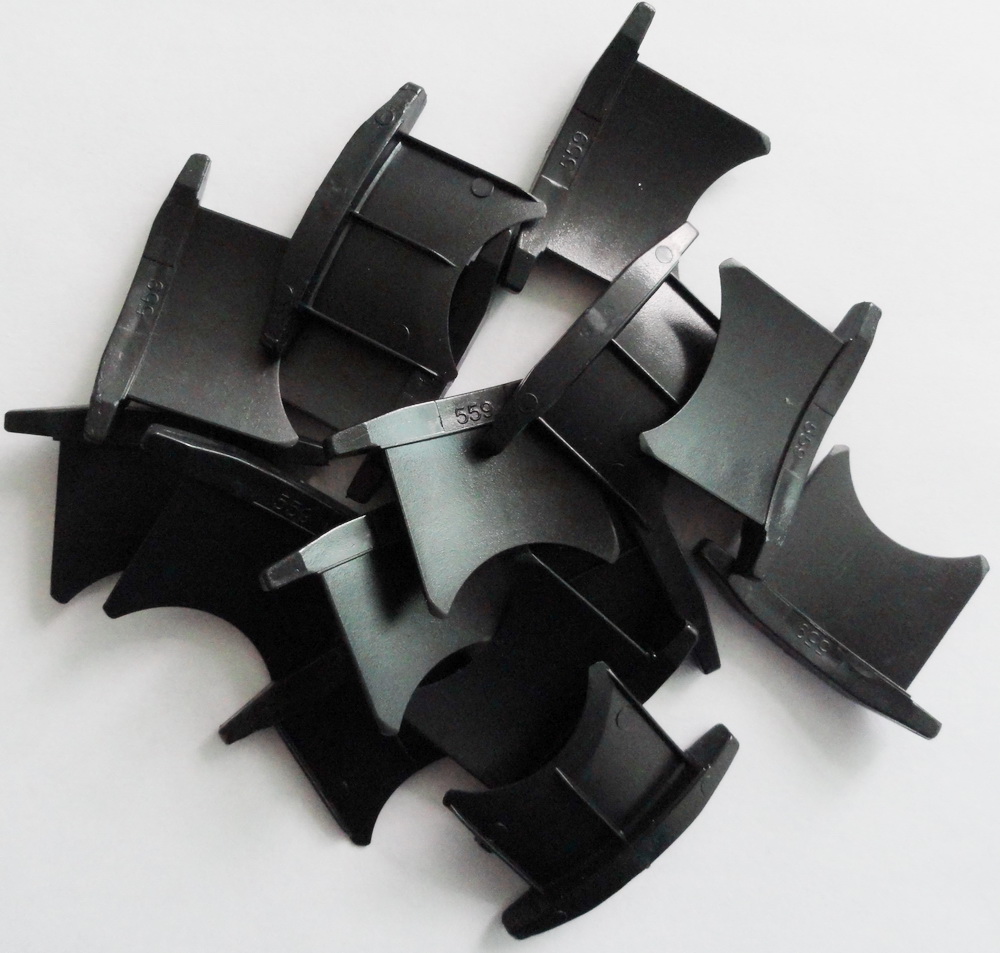 Artikelbild 2 des Artikels “Arretierstück PVC für Alu Rollladenstäbe – in 4 Größen “